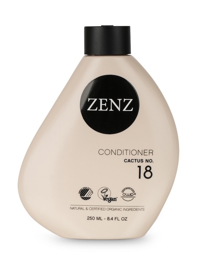 Hydratační kondicionér bez silikonů s aloe vera, opuncií a avokádovým olejem. Dodává vlasům lesk, vitamíny a plnost – ideální pro suché a kudrnaté vlasy.Conditioner Cactus No. 18, ZENZ ORGANIC, Salononline.cz, 870 Kč