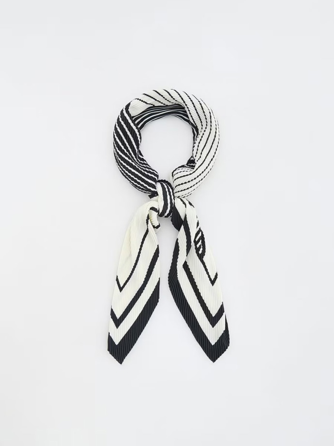 Ladies` scarf, Reserved, 299 Kč