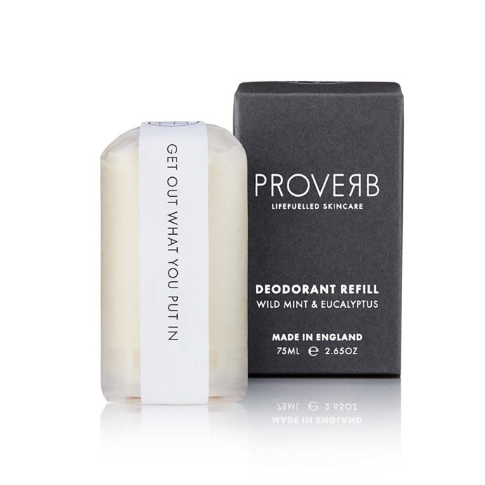 Přírodní deodorant, který si můžete přizpůsobit podle svých potřeb – od sportovní výdrže po extra jemnou péči. Proverb nabízí tři úrovně intenzity, veganské složení a plnitelný obal, který vydrží roky. Navíc krásně voní, ať už sáhnete po kterékoliv verzi, a vydrží celý den i v náročnějším tempu. Vznikl ve spolupráci s profesionálními sportovci a v péči o pokožku je to znát. Tenhle voní krásně svěže – jako eukalyptus a divoká máta.Proverb Deodorant, Proverb, Elabela.cz, 485 Kč Přírodní deodorant, který si můžete přizpůsobit podle svých potřeb – od sportovní výdrže po extra jemnou péči. Proverb nabízí tři úrovně intenzity, veganské složení a plnitelný obal, který vydrží roky. Navíc krásně voní, ať už sáhnete po kterékoliv verzi, a vydrží celý den i v náročnějším tempu. Vznikl ve spolupráci s profesionálními sportovci a v péči o pokožku je to znát. Tenhle voní krásně svěže – jako eukalyptus a divoká máta.Proverb Deodorant, Proverb, Elabela.cz, 485 Kč