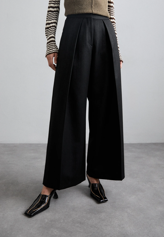 Kalhoty, Tiger of Sweden, Zalando, 4 790 Kč