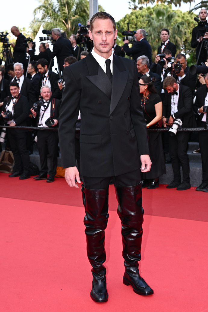  Alexander Skarsgård a jeho módní extravagance