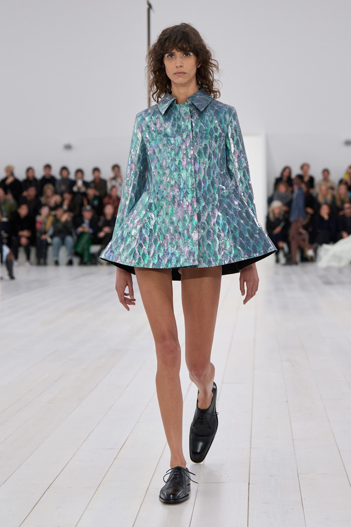 Loewe, SS25 – 10. výročí vedení značky