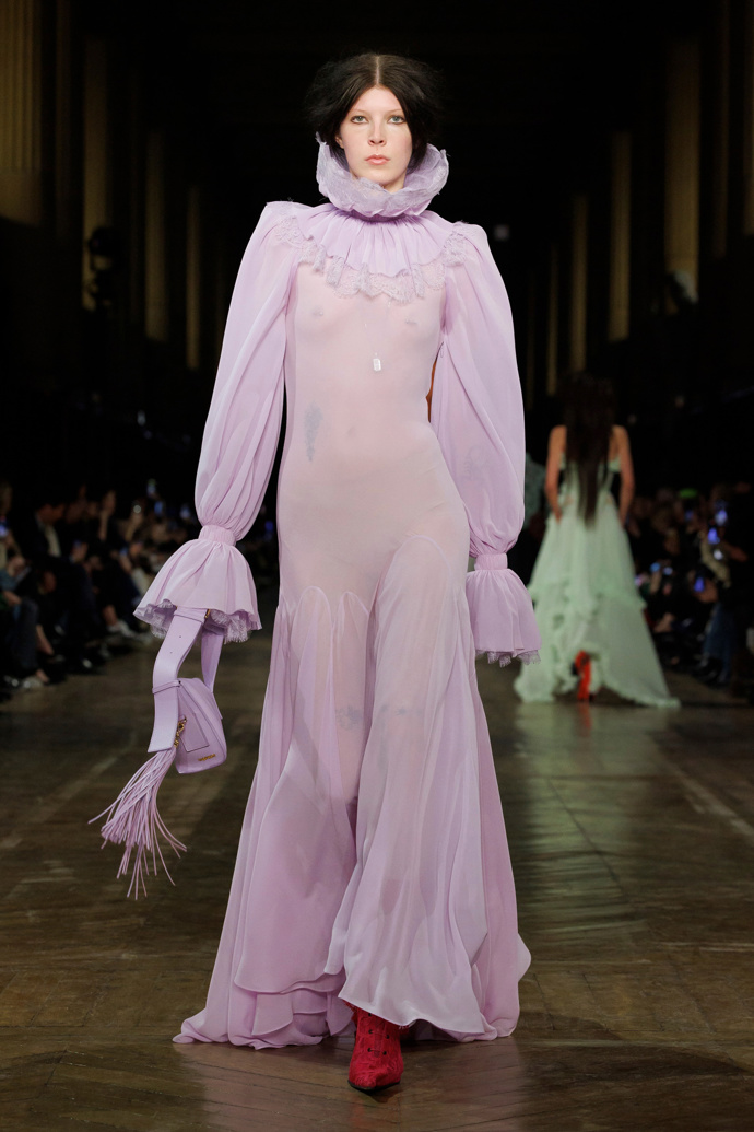  Alexander McQueen
