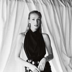 Veronika Kašákovášaty: vlastníhair: @shuuemura_artofhair @mirka_mysickamake-up: @mua_marketa_rihova @armanibeauty @douglasczech Veronika Kašákovášaty: vlastníhair: @shuuemura_artofhair @mirka_mysickamake-up: @mua_marketa_rihova @armanibeauty @douglasczech