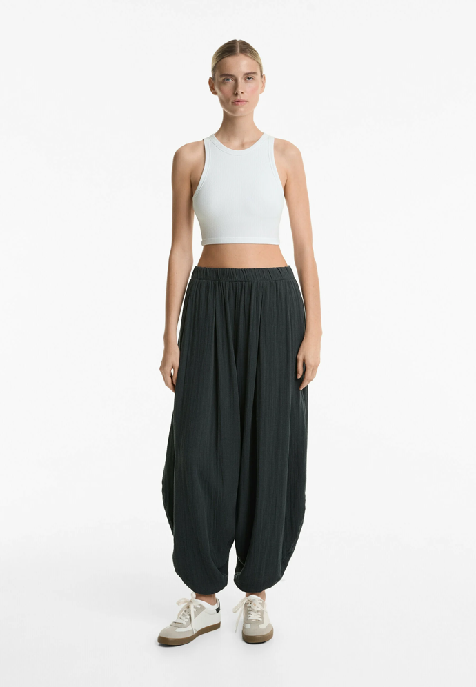 Kalhoty, Oysho, Zalando, 1199 Kč