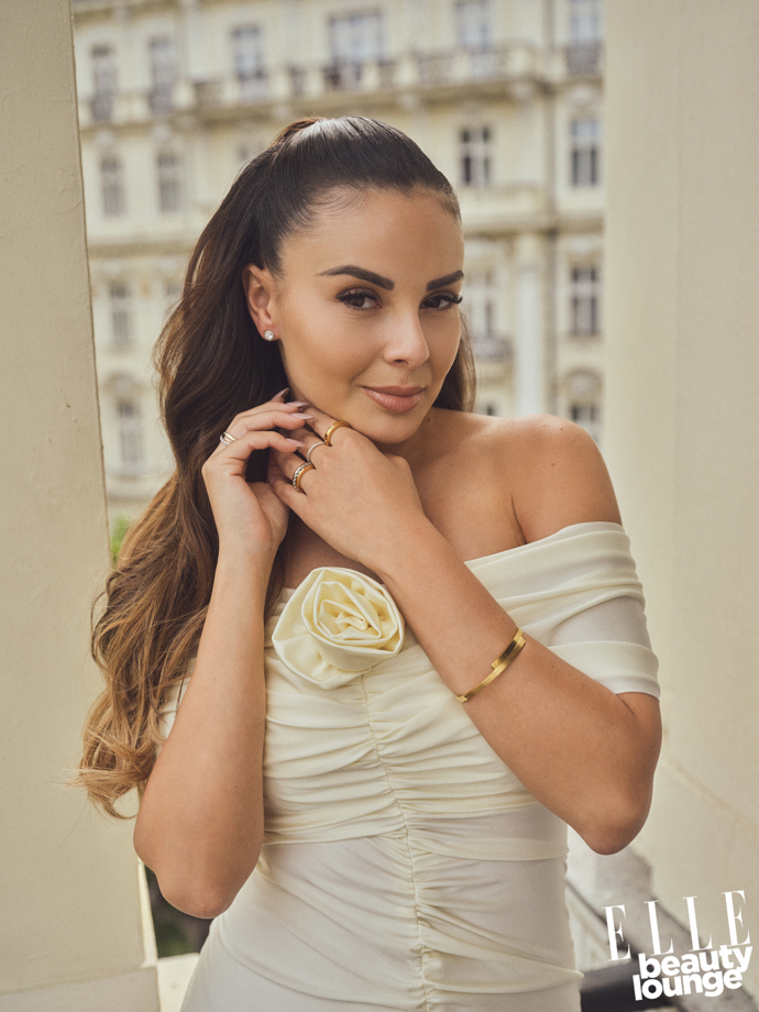 Monika BagárováVlasy: @wellaczsk @tylmarty Šperky: @apart.czŠaty: @meji_modaRetuš (Pupp/Thermal): Štěpán Molitor @stepan.molitor Monika BagárováVlasy: @wellaczsk @tylmarty Šperky: @apart.czŠaty: @meji_modaRetuš (Pupp/Thermal): Štěpán Molitor @stepan.molitor