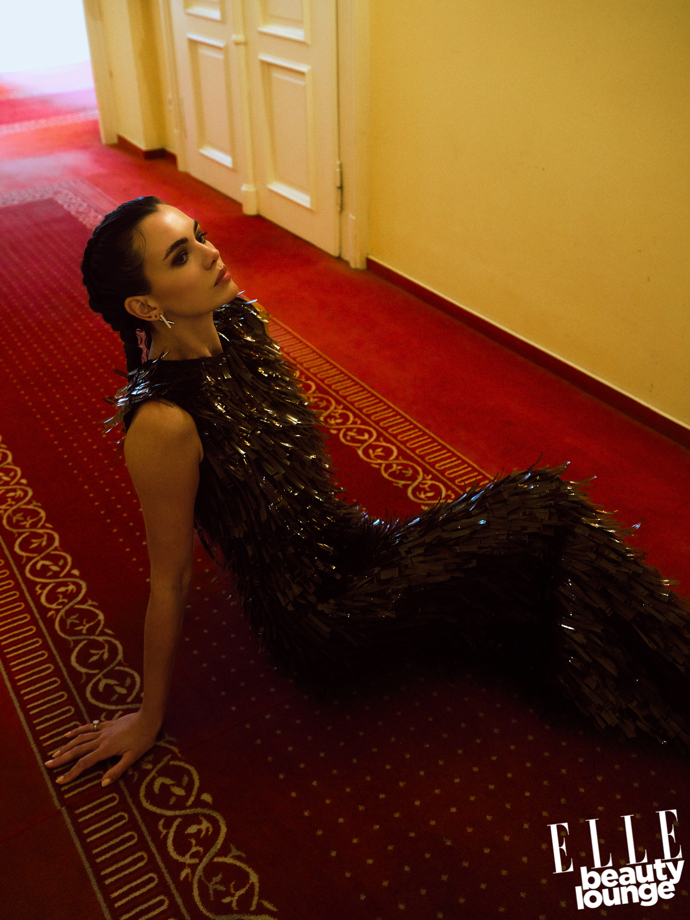 Maria DušičkaMake-up: @radka.tomascik / @douglasczech & @armanibeautyVlasy: @wellaczskŠaty: @ontheboat__Fashion Director & Styling: @mariakohutikAssistant stylists: @danilpryima & @sgayechka