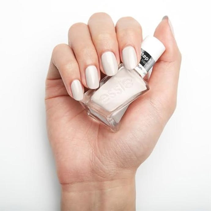 Bílý univerzální lak na nehty, Essie (First Fitting), Notino, 290 Kč