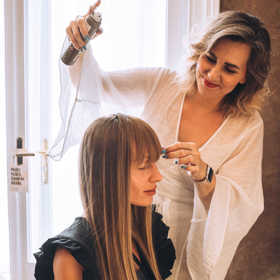 Veronika KašákováKreativní produkce: Nicole Kudělková @nicolekudelkovaMake-Up: @ivanatokyVlasy: @wellaczskŠaty: @anamecz Veronika KašákováKreativní produkce: Nicole Kudělková @nicolekudelkovaMake-Up: @ivanatokyVlasy: @wellaczskŠaty: @anamecz