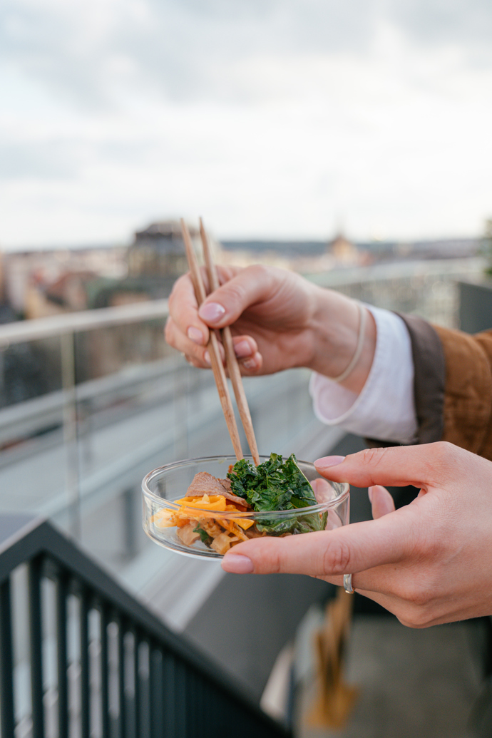 Chilli Ta, W Prague