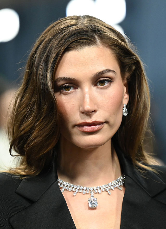 Hailey Bieber