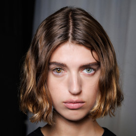  Inspirace na bob cut střihy pro jemné vlasy z přehlídkových mol