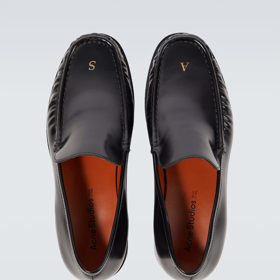 Mokasíny, Acne Studios, MyTheresa, € 590 Mokasíny, Acne Studios, MyTheresa, € 590