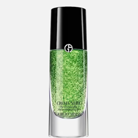  Krém na obličej Armani Crema Nera Reviscentalis Meta Concentrate, Armani, 9 800 Kč, prodává Douglas.cz