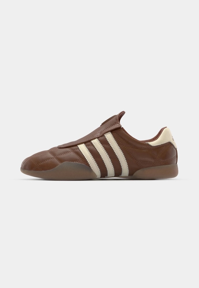  Tenisky adidas Taekwondo Mei, adidas, 2880 Kč, prodává Zalando