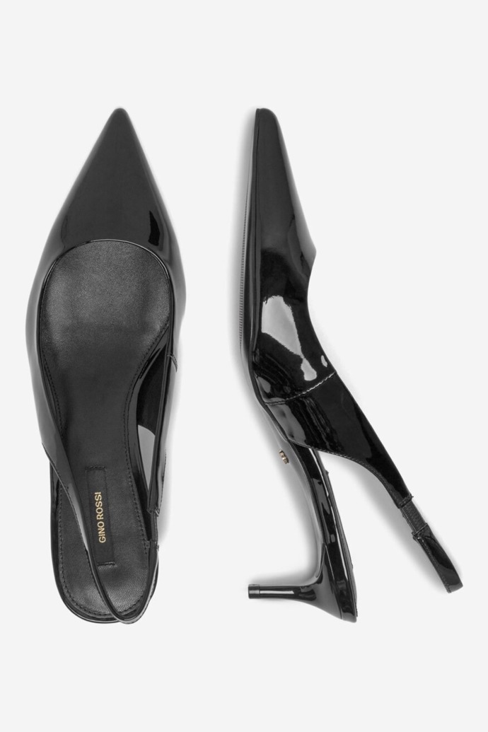  Slingback shoes, Gino Rossi, 1699 Kč, prodává CCC
