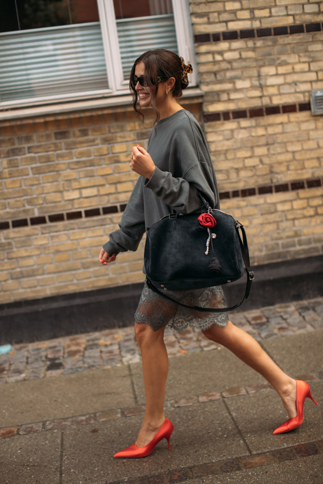  Slingbacks