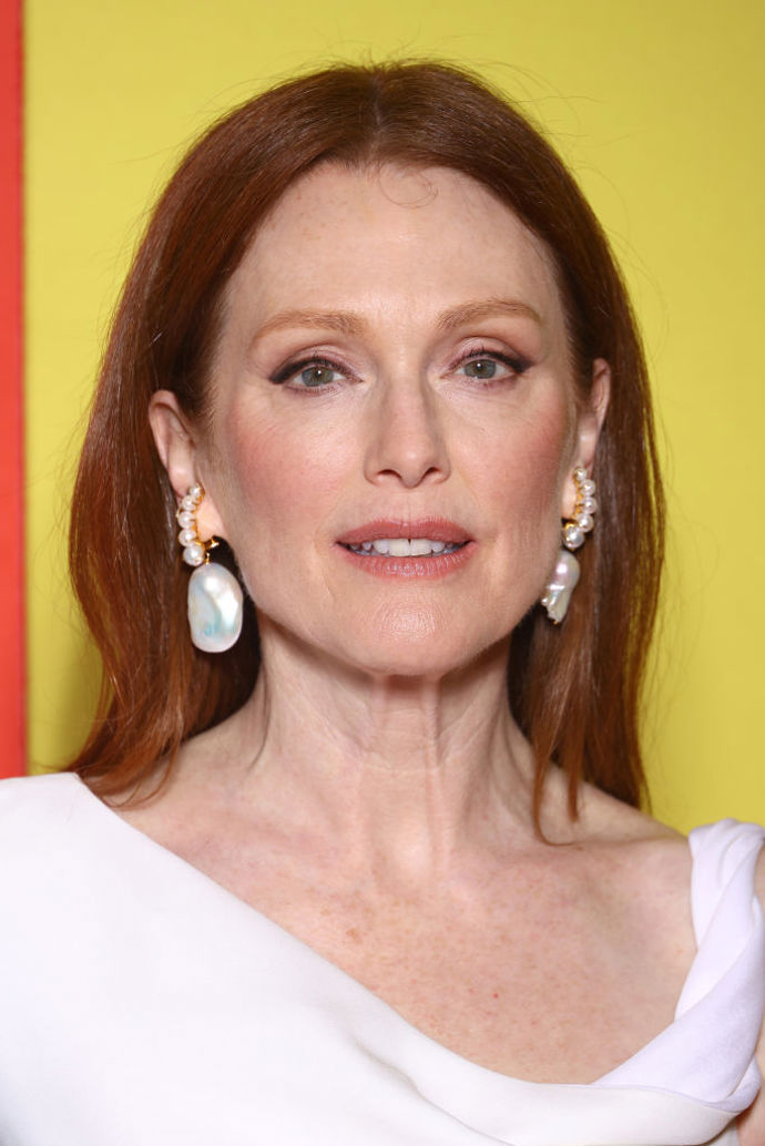 Julianne More