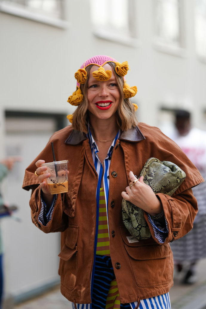  Vlasová inspirace z ulic Kodaně během Fashion Week SS 26