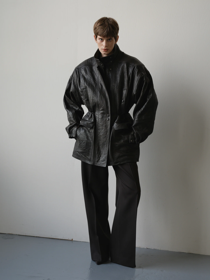 CRINKLED LEATHER PARKA IN COLD BROWN, MENTLOVA, 39000 KČ