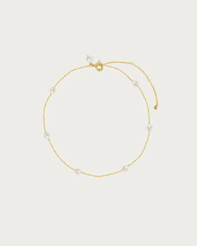 Zlatý anklet s perličkami, En route, 605 Kč 