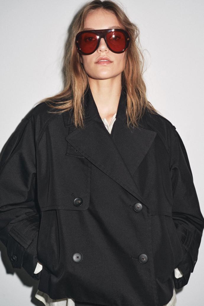 Trench coat, Zara, 1799 Kč