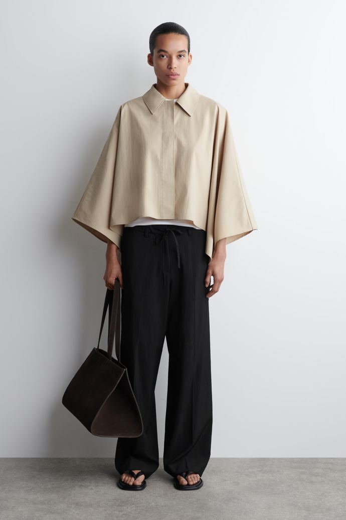 Trench coat, COS, €129