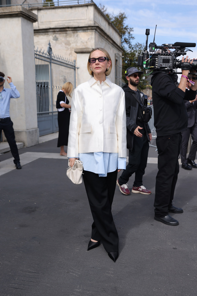  Carey Mulligan na Prada