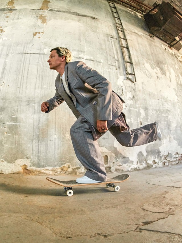 Sazka a Maxim Habanec představují unikátní skateboard z losů