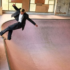 Sazka a Maxim Habanec představují unikátní skateboard z losů