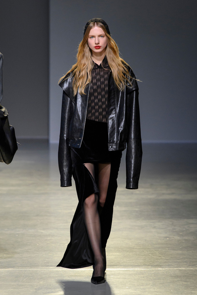 Rhee FW25