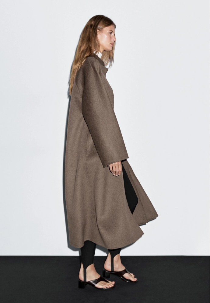 Kabát, Massimo Dutti, 8 999 Kč