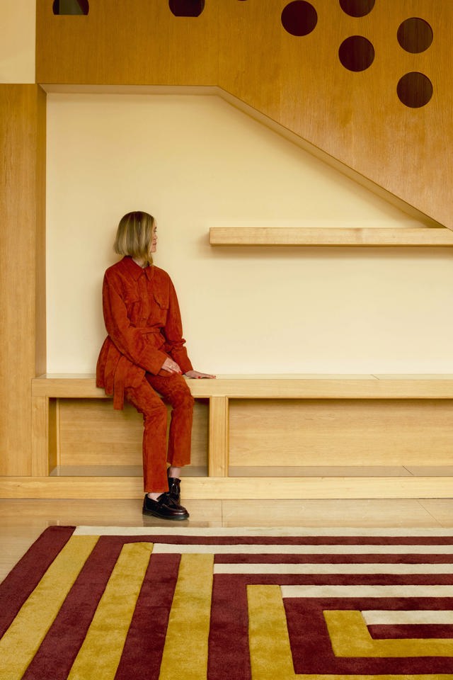 STYLING: TEKLAN A LAYERED SPECIÁLNÍ PODĚKOVÁNÍ: ZUZANA KADLEČKOVÁ, VILA VOLMAN