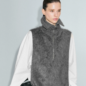 Nákrčník, Massimo Dutti, 3 299 Kč