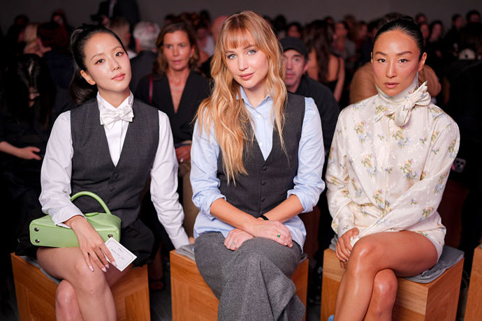 Dior, SS26Jisoo, Jennifer Lawrence, Greta Lee Dior, SS26Jisoo, Jennifer Lawrence, Greta Lee