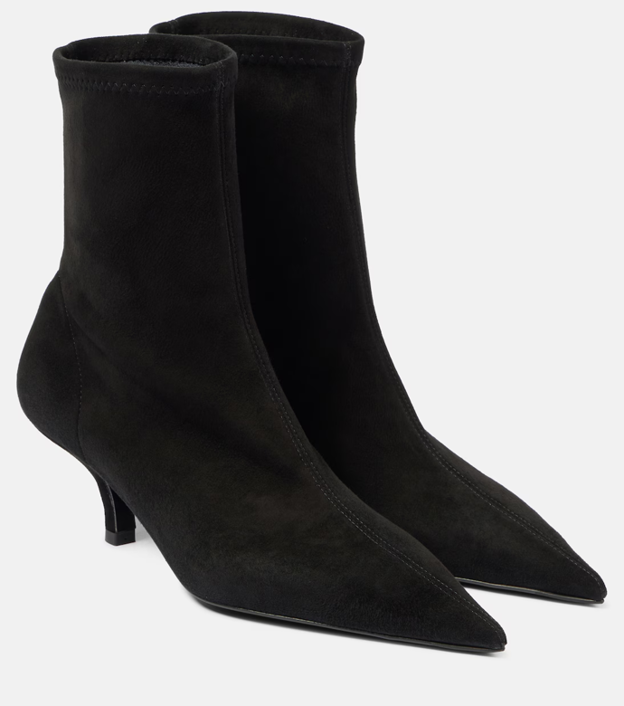 Černé semišové ponožkové kozačky na podpatku, Toteme, mytheresa, 720 Eur 