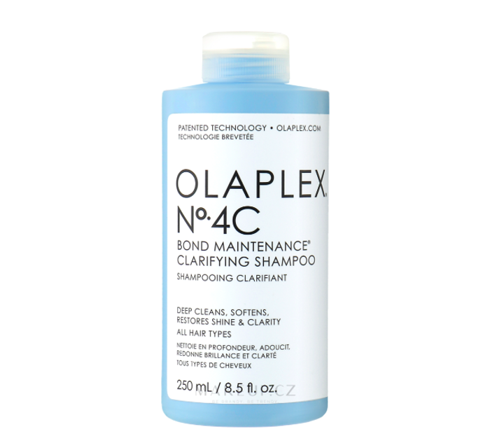 Hloubkově čisticí šampon N°4C Bond Maintenance, Olaplex, 694 Kč, prodává Notino.cz 