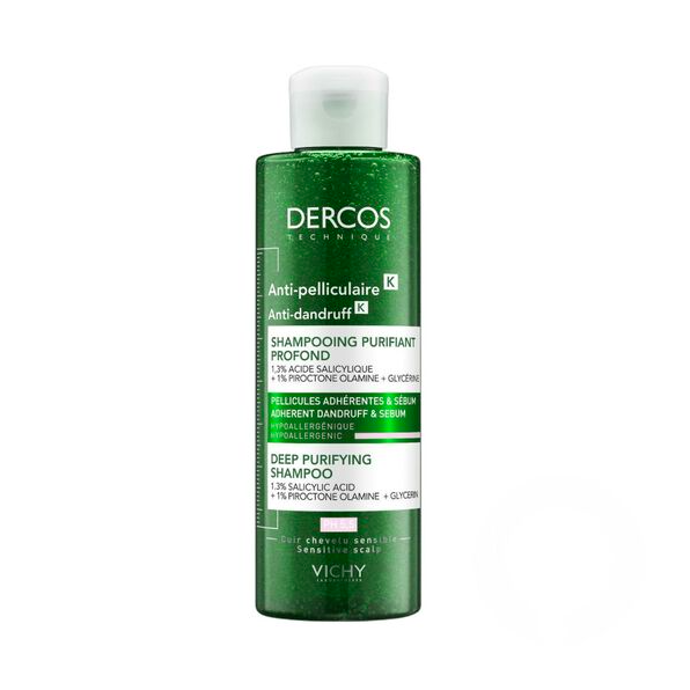  Čisticí šampon pro vlasy trpící tvorbou lupů Dercos Kera Solution, Vichy, 609 Kč, prodává Hebe.com