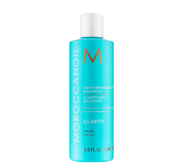  Cruelty free čisticí šampon Clarifying Shampoo, Moroccanoil, 745 Kč, prodává Notino.cz