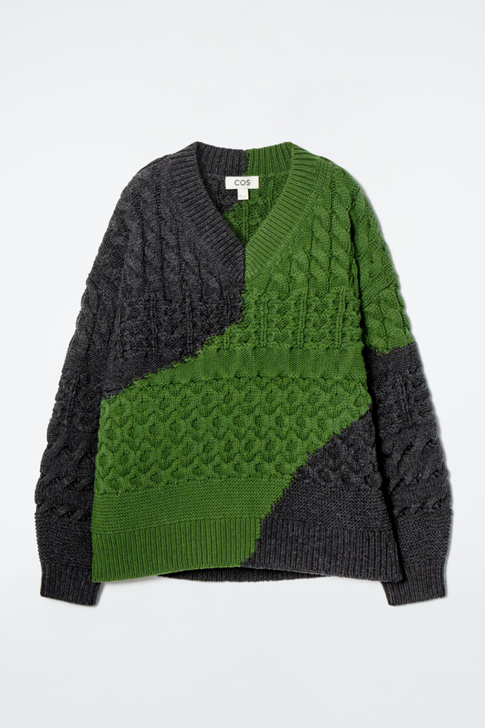 Svetr, COS, €150