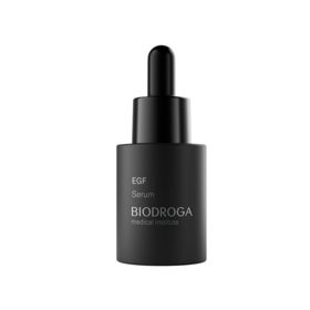 BIODROGA EGF sérum (15 ml)Lehká, ale vysoce koncentrovaná péče, která cílí na viditelné projevy stárnutí přes epidermální růstový faktor (EGF). Sérum podporuje buněčnou obnovu a stimuluje syntézu kyseliny hyaluronové, kolagenu i elastinu – pleť je pružnější, hladší a působí plněji. Zároveň chrání před oxidačním stresem a zklidňuje drobná podráždění spojená se stresem či hormonálními výkyvy. Vhodné pro každý typ zralé pleti, ideálně večer pod krém.EGF sérum 15 ml, BIODROGA, vybrané salony a e-shopy, 3 146 Kč BIODROGA EGF sérum (15 ml)Lehká, ale vysoce koncentrovaná péče, která cílí na viditelné projevy stárnutí přes epidermální růstový faktor (EGF). Sérum podporuje buněčnou obnovu a stimuluje syntézu kyseliny hyaluronové, kolagenu i elastinu – pleť je pružnější, hladší a působí plněji. Zároveň chrání před oxidačním stresem a zklidňuje drobná podráždění spojená se stresem či hormonálními výkyvy. Vhodné pro každý typ zralé pleti, ideálně večer pod krém.EGF sérum 15 ml, BIODROGA, vybrané salony a e-shopy, 3 146 Kč