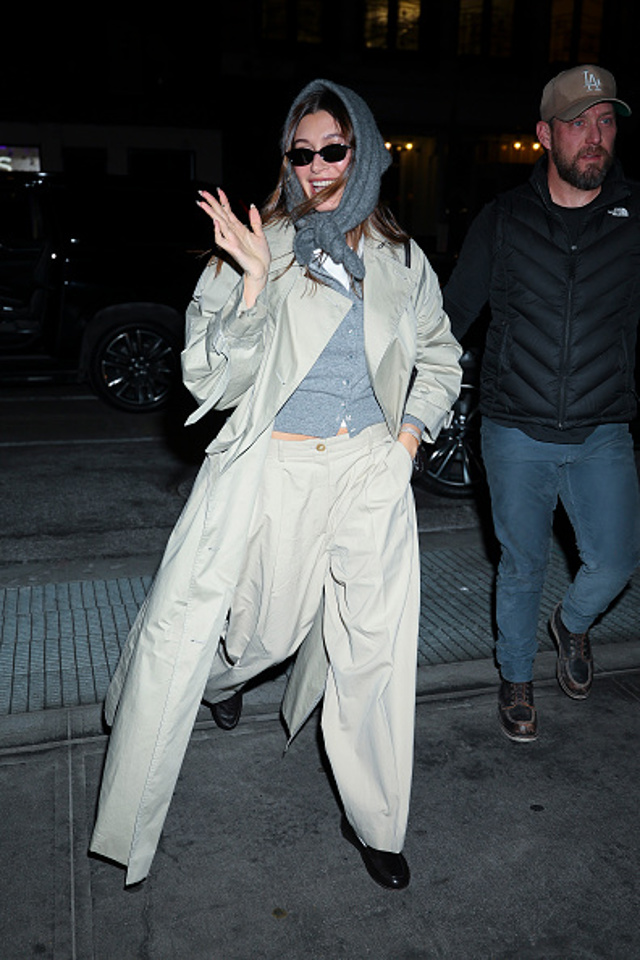 Hailey Bieber Hailey Bieber
