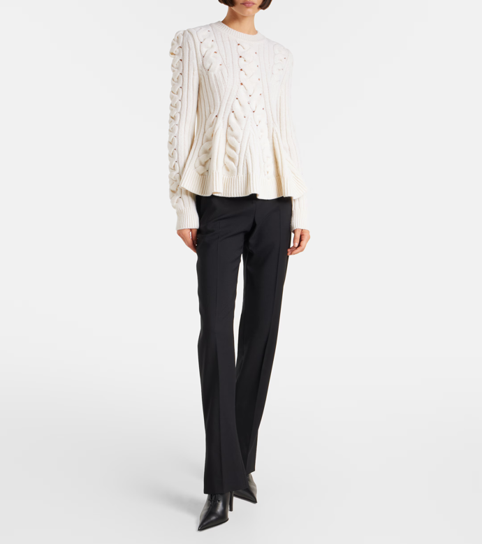 Svetr, MyQueen, MyTheresa, € 1,190