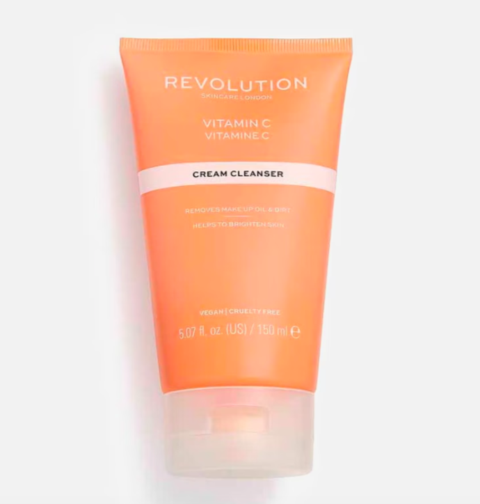  Čisticí krémový cleanser Vitamin C, Revolution Skincare, 269 Kč 