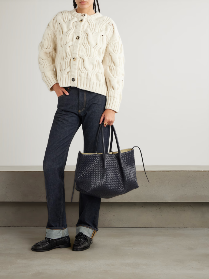 Svetr, Bottega Veneta, Net-a-porter, €1,700
