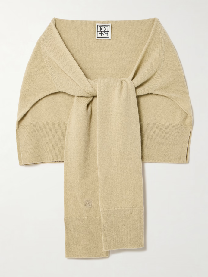 Šátek, Toteme, Net-a-porter, €320