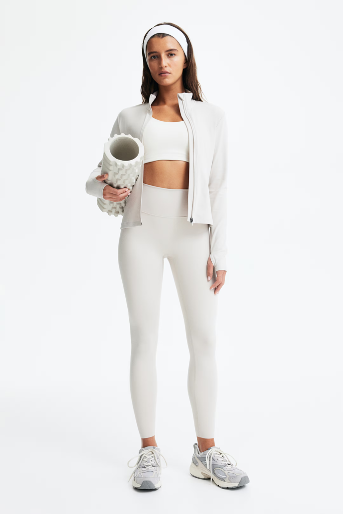 Sportovní legíny SoftMove™, H&M, 739 Kč