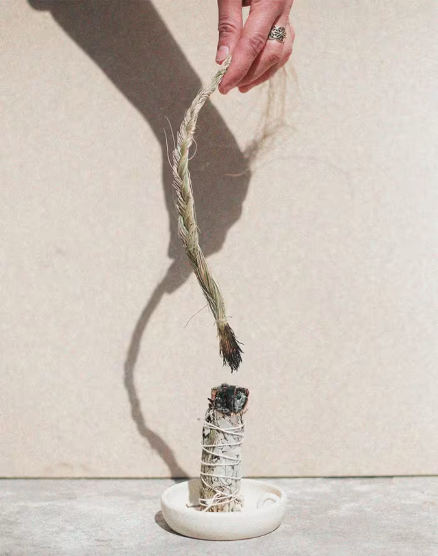 Home deco So.Slow Incense Ropes Holder, Freshlabels, 529 Kč