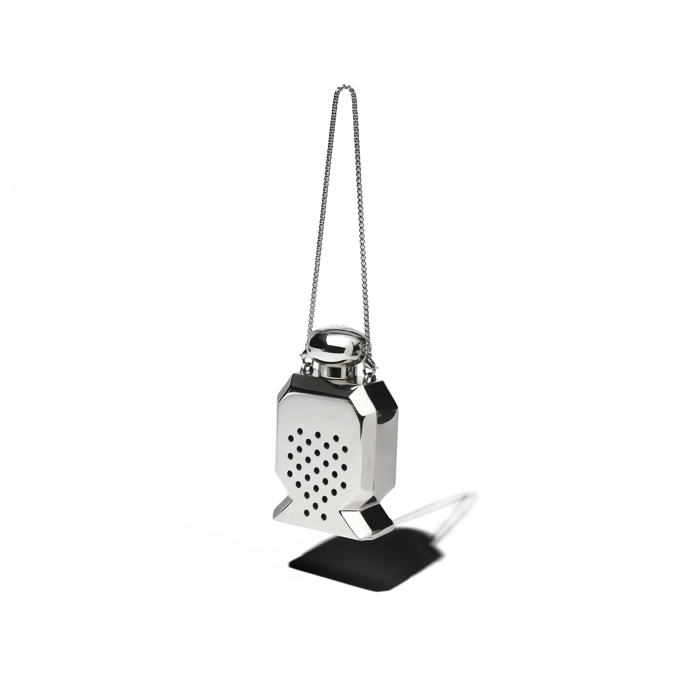 Scented Metal Box, Officine Universelle Buly, 121 €