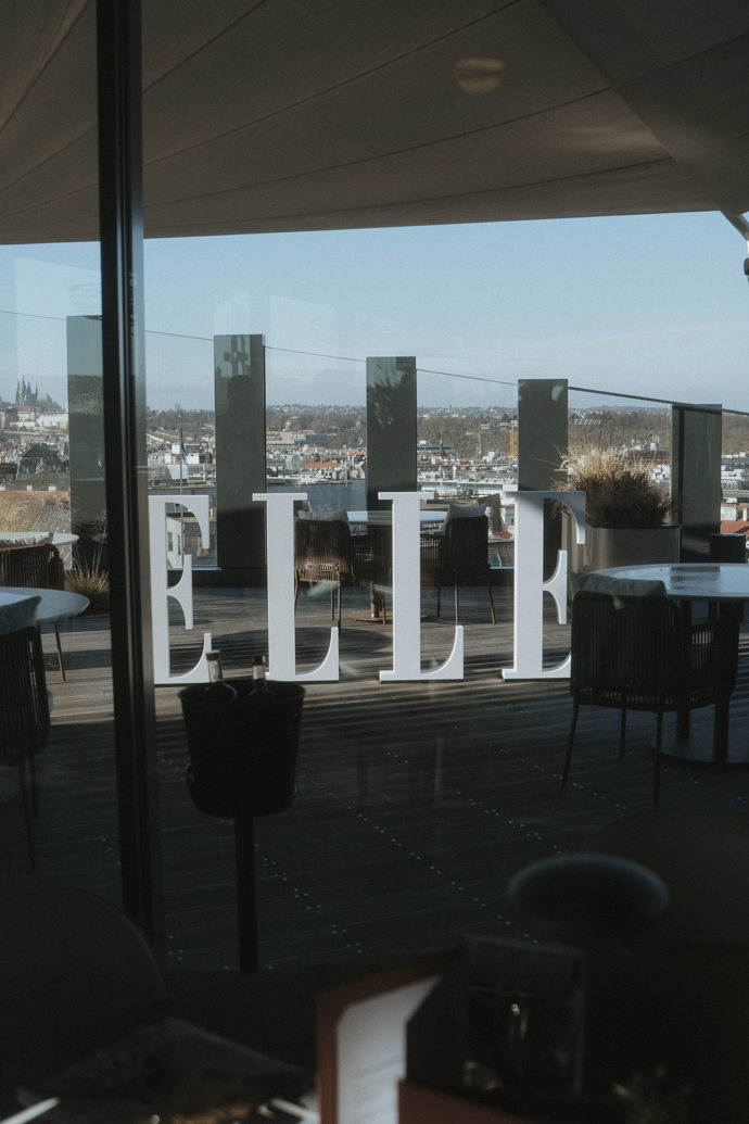 Reason x ELLE